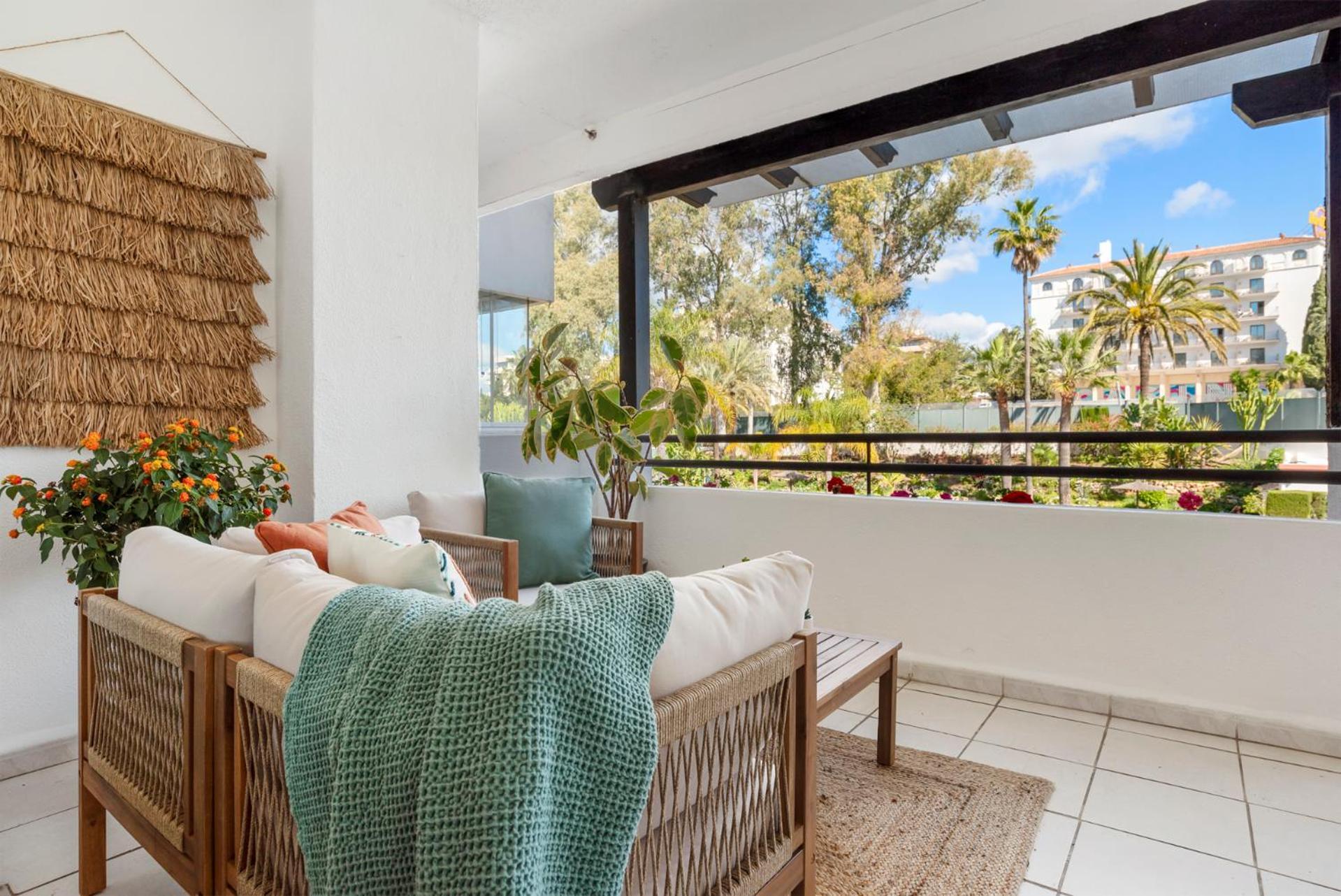 Charming And Spacious Apartment In Medina Garden - Puerto Banus Марбелья Экстерьер фото